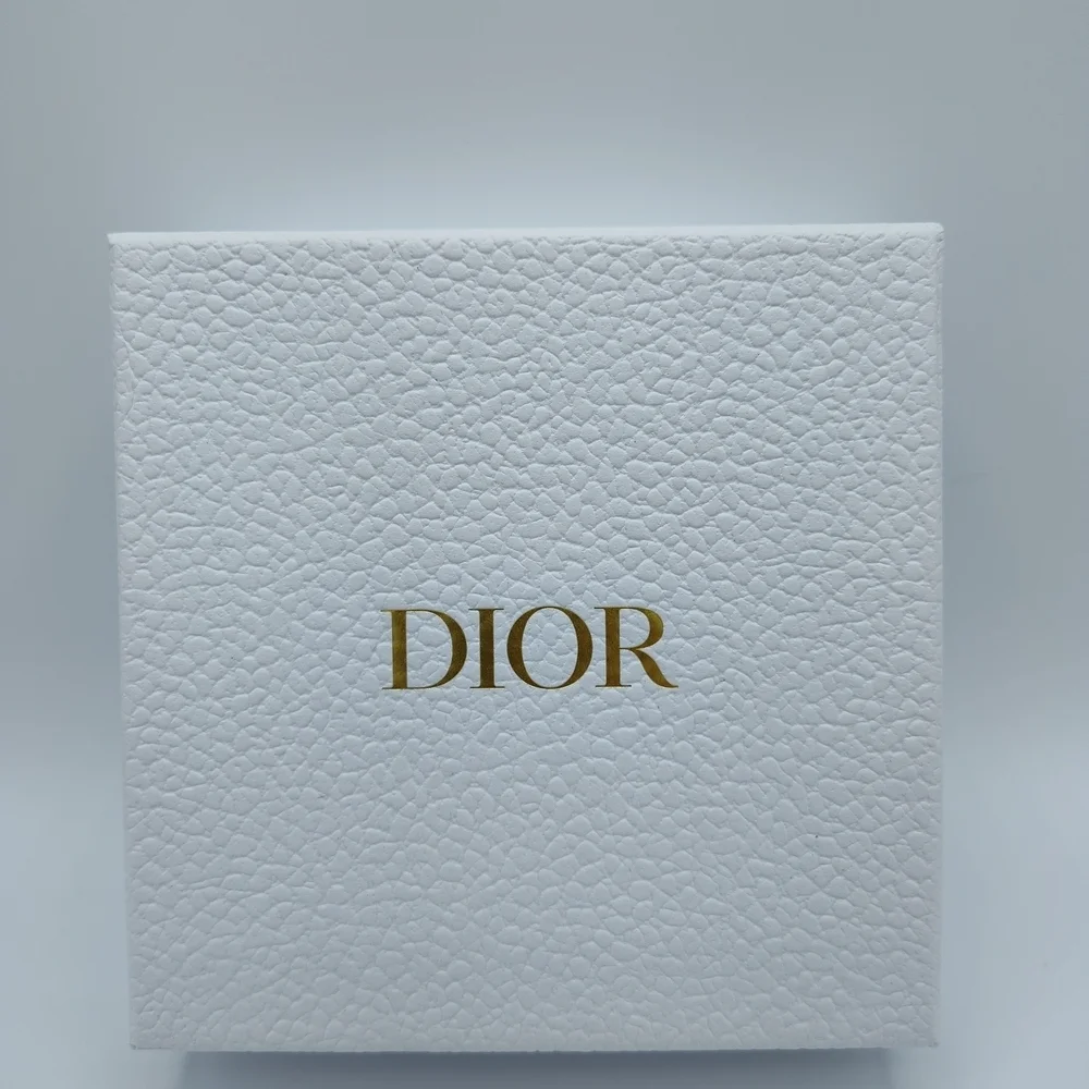 Dior Textured White Gift Box & Card Gold Logo 5x5 Hard Box Case Packaging NWOT